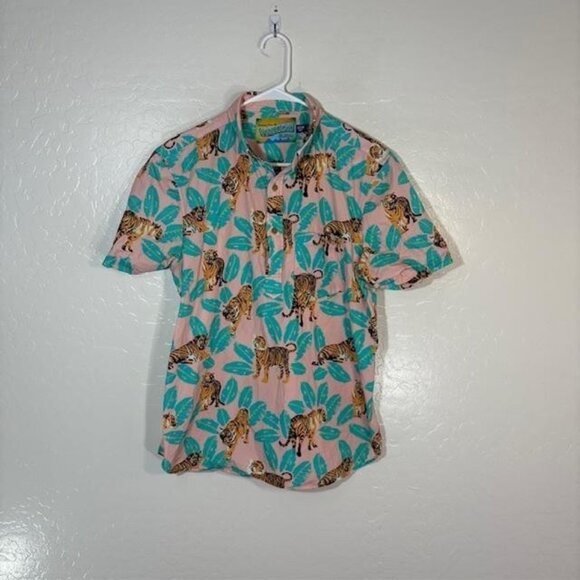 Chubbies Shirt Mens Medium Pink Tiger Leaf Animal Print Button Down Short Sleeve - Picture 1 of 7